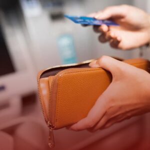 Saque do FGTS por Motivo de Saúde: É Possível com Empréstimo Ativo?